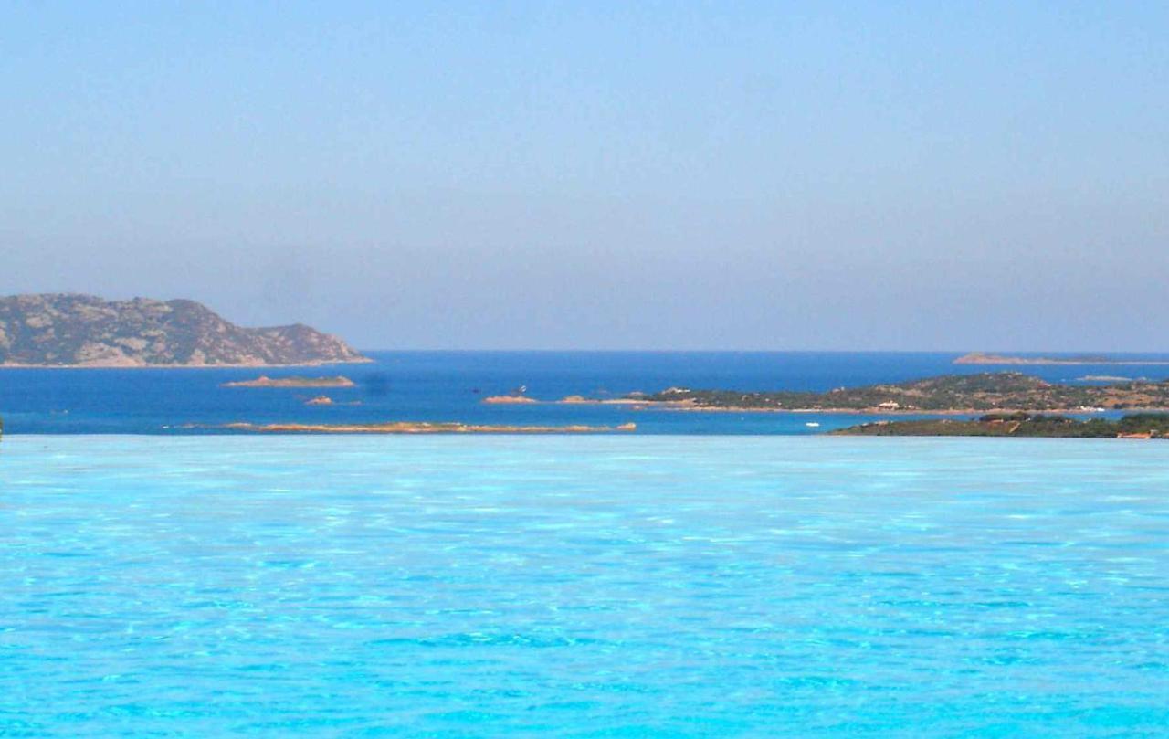 Porto Istana Villa And Pool Tavolara View المظهر الخارجي الصورة