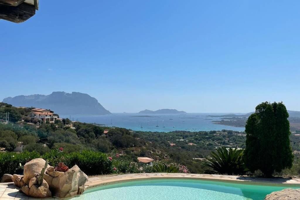 Porto Istana Villa And Pool Tavolara View المظهر الخارجي الصورة